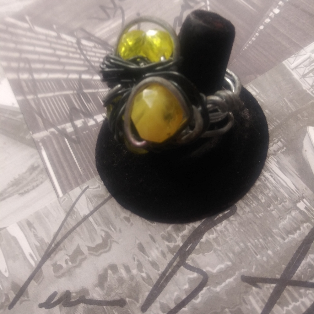 Jewelry - Picture 6 of 10
